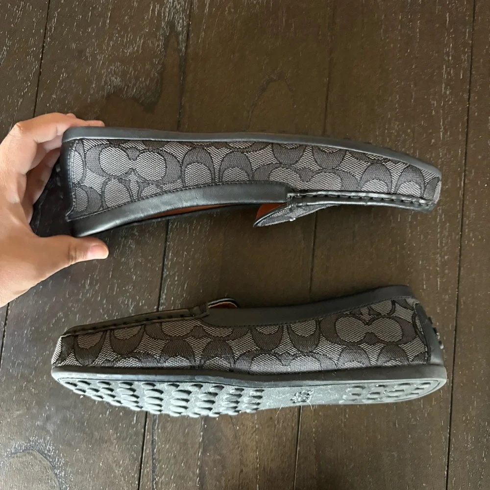 Coach Women’s Canvas Signature Gable Loafers Driving Old Money Size 6.5 Classic - Picture 2 of 12